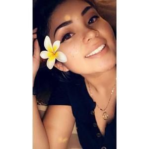 Meet your Posher, Nathaly